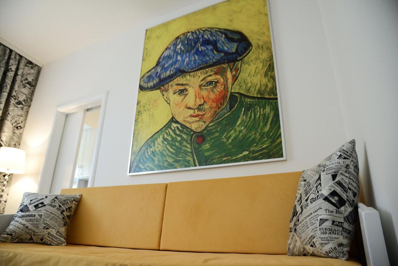 Crystal-Modern Apartment In The Center Of ノヴィ・サド エクステリア 写真
