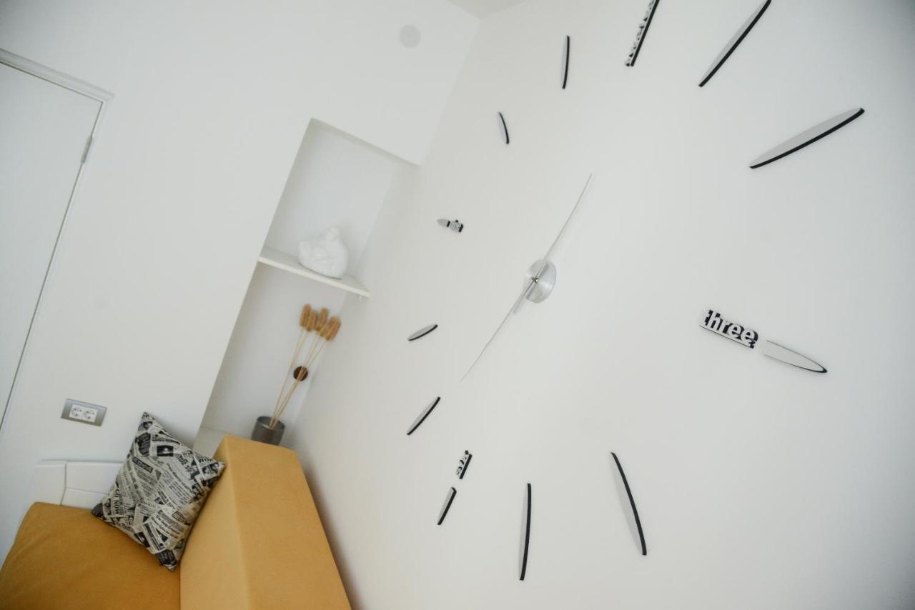 Crystal-Modern Apartment In The Center Of ノヴィ・サド エクステリア 写真